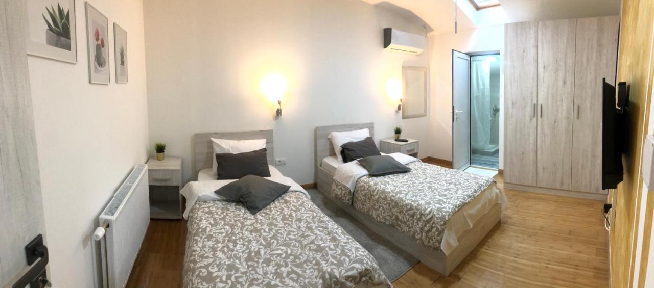 Tepic Garni Hotel Temerin Eksteriør bilde