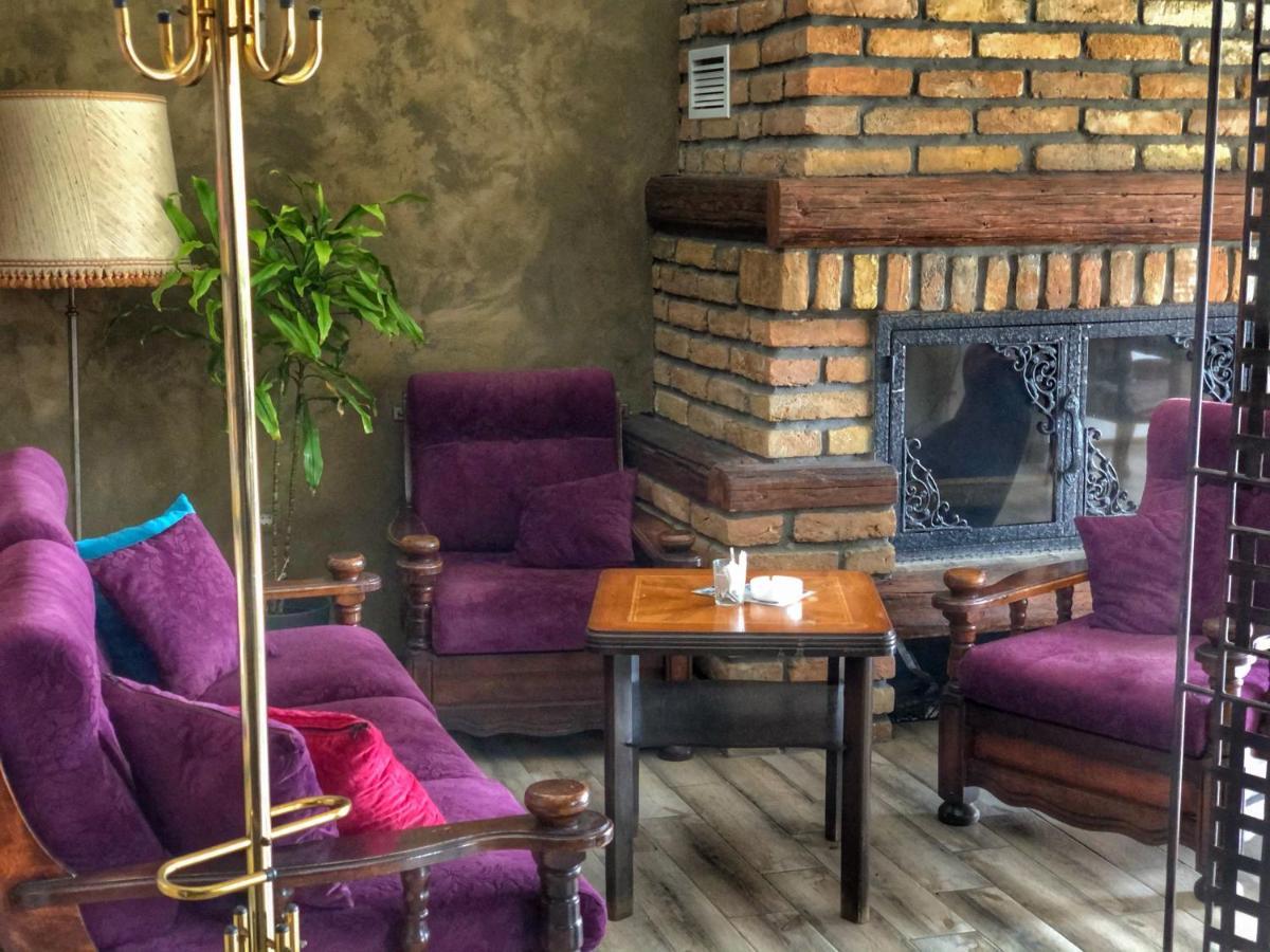 Tepic Garni Hotel Temerin Eksteriør bilde